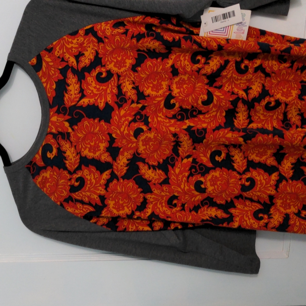 Lula Roe Size L NWT PaisleyTop with Three Quarter Sleeves